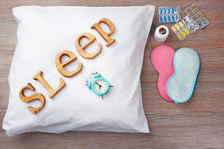 Cover image for BEST NON-PRESCRIPTION SLEEPING AIDS: NATURAL, SAFE & EFFECTIVE SOLUTIONS FOR BETTER SLEEP