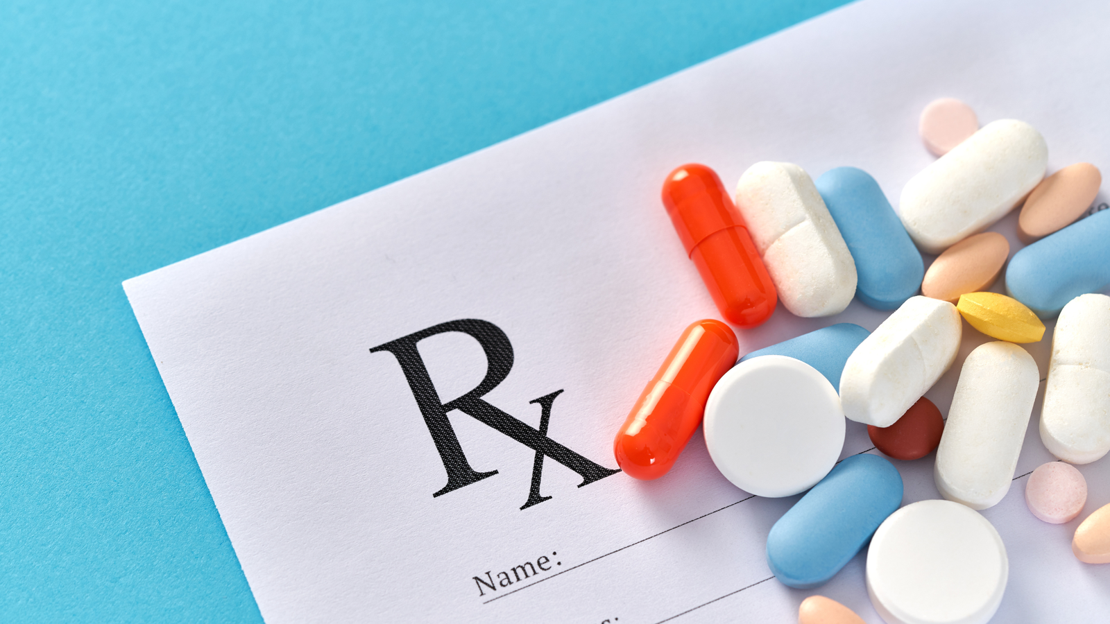 Cover image for HOW TO BUY MEDICINE WITHOUT A PRESCRIPTION IN THE PHILIPPINES? EASY! (OR IS IT?)